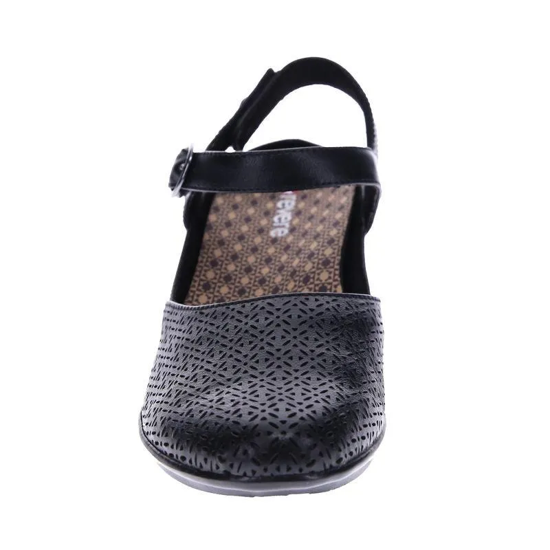 Calabria Closed Toe Sandal - Limited Time Offer