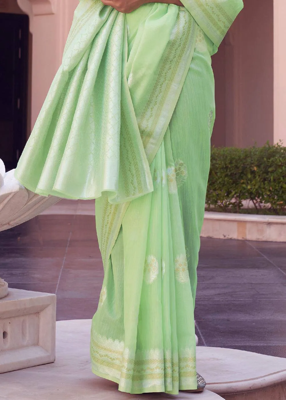 Chinoise Green Linen Silk Saree With Blouse