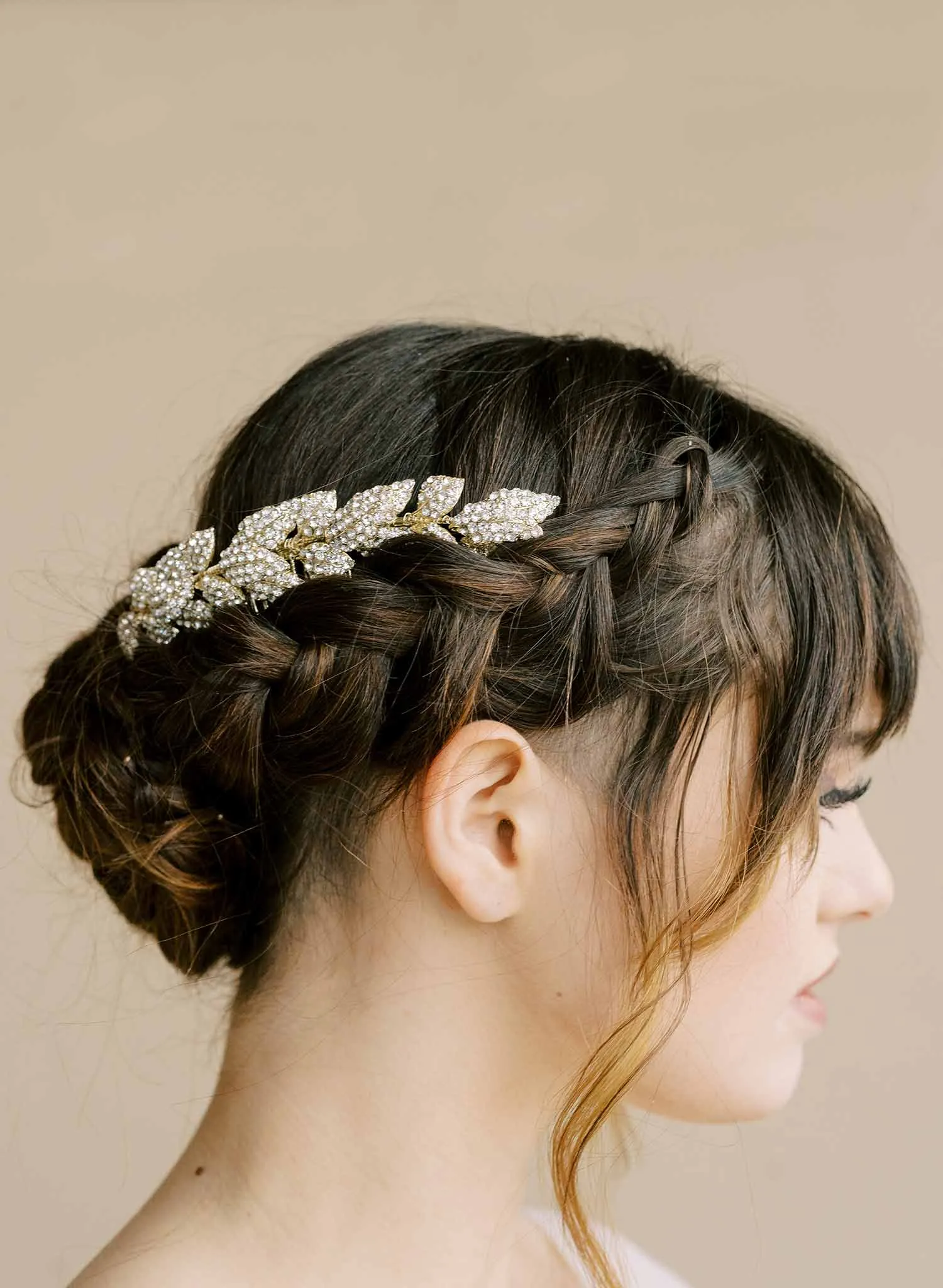 Crystal encrusted leaves hair comb