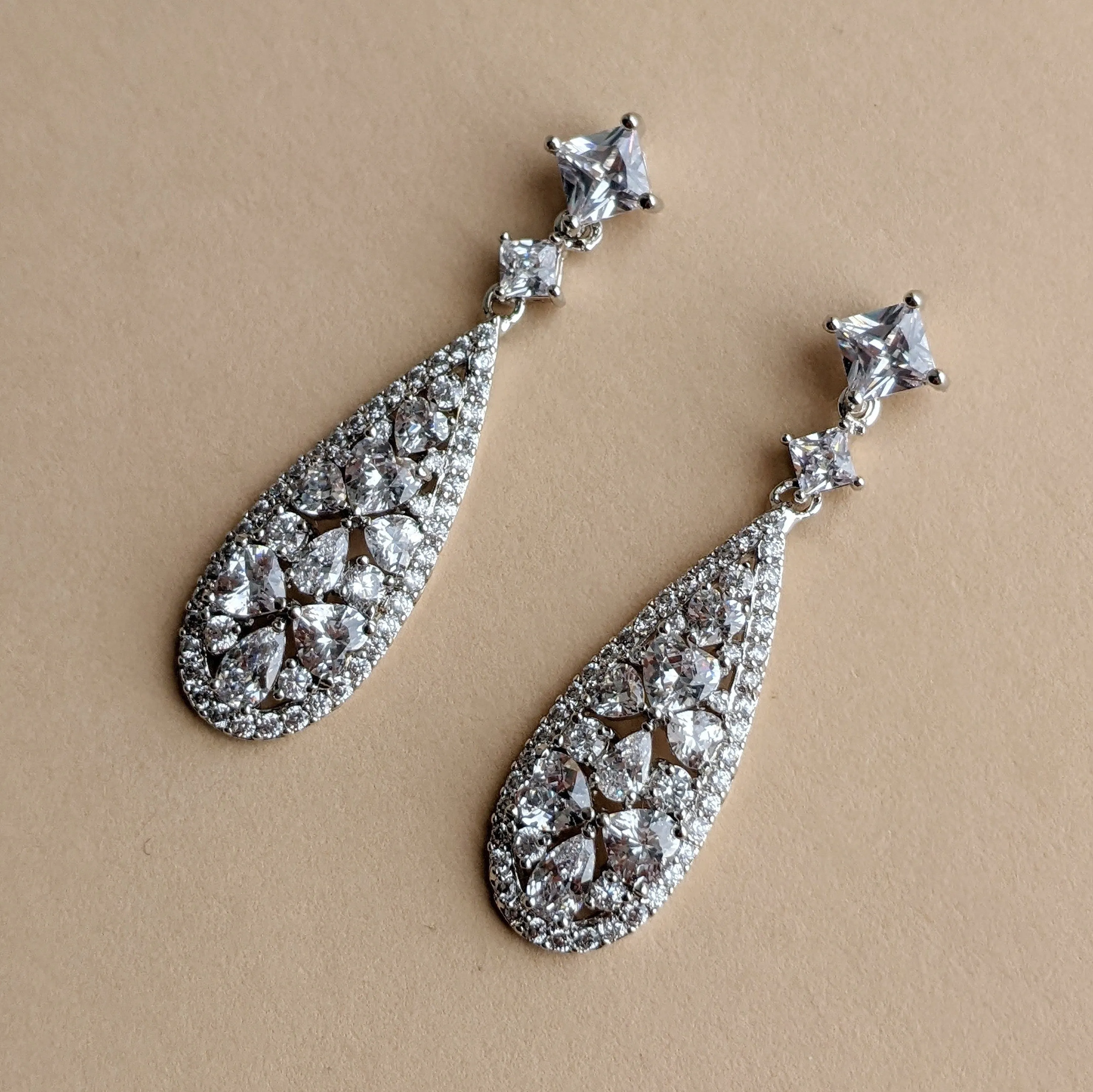 Gorgeous Art-Deco Teardrop Crystal Encrusted Drop Earrings