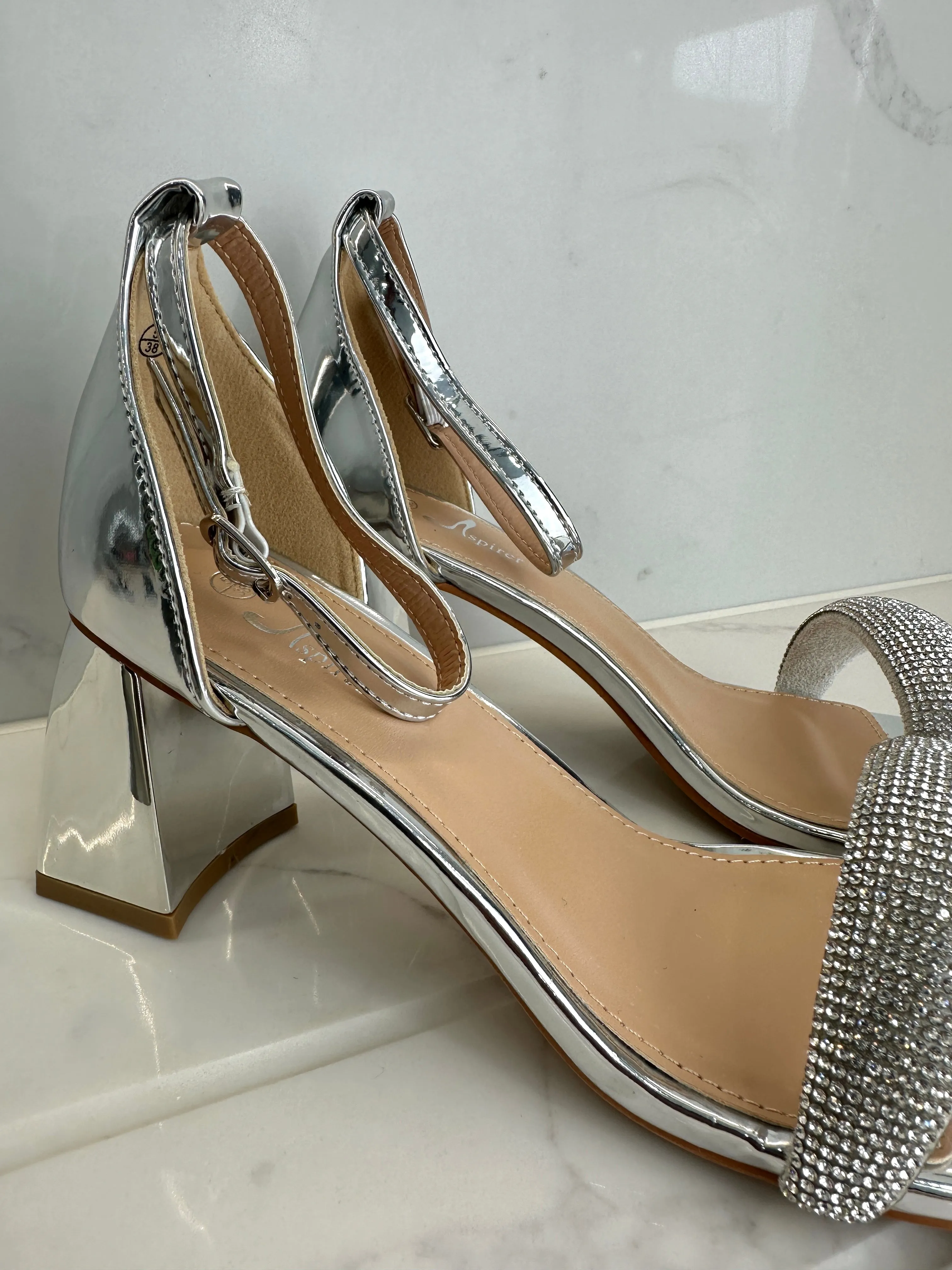 LO5 (SILVER)