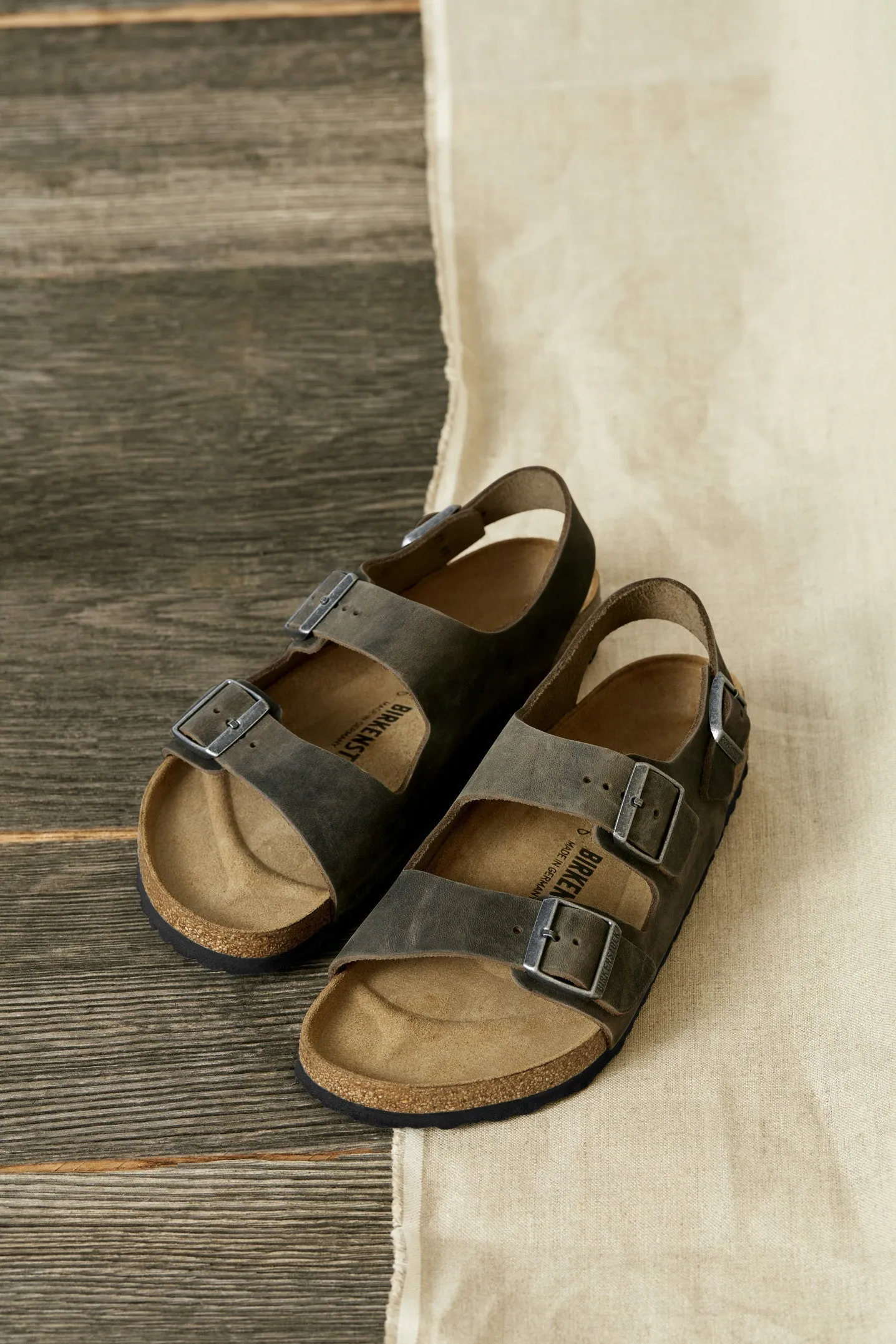 Milano | Oiled Leather | Faded Khaki
